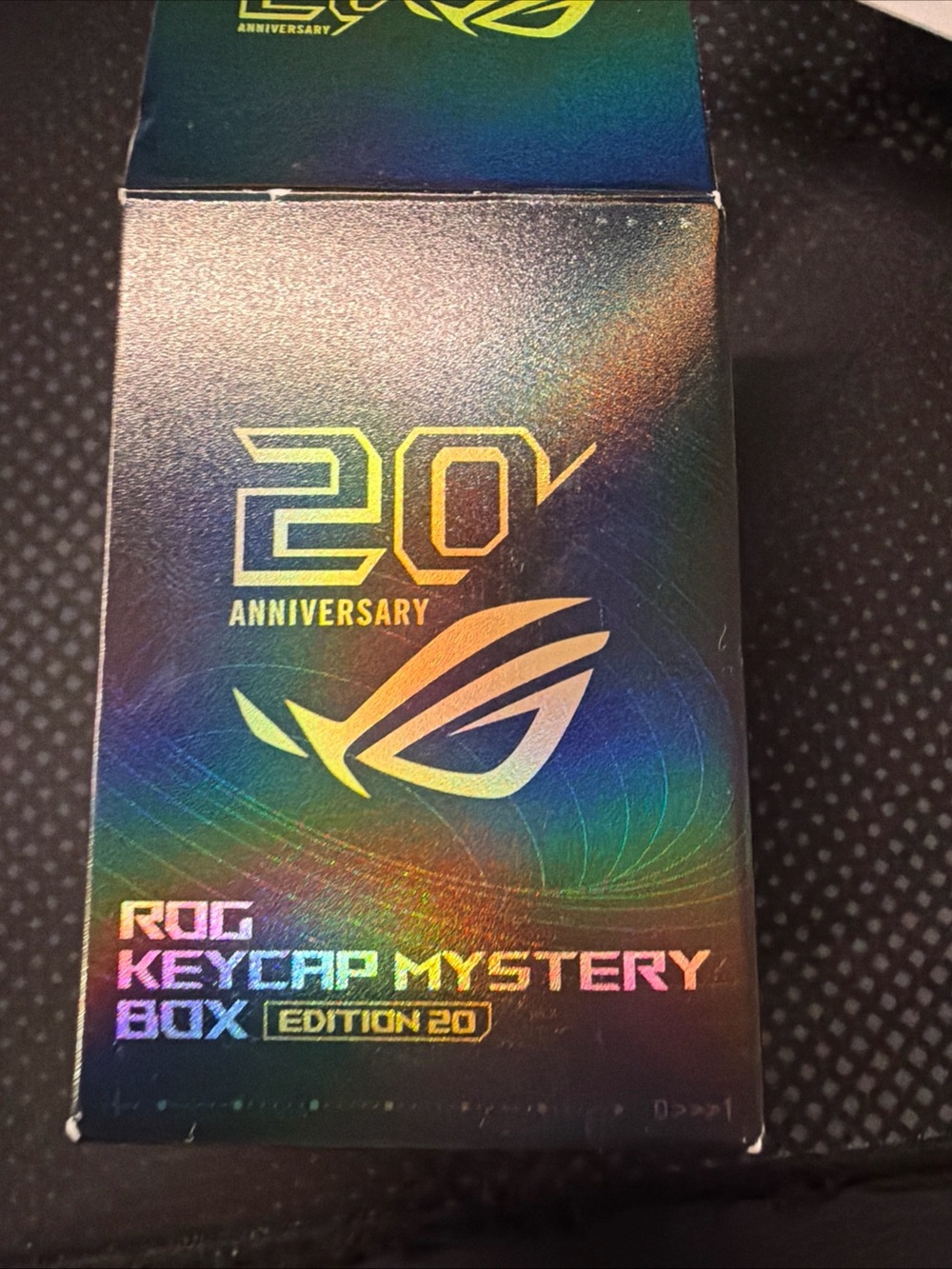 ASUS - ROG 20th Edition Keycap Blind Box (1-Pack) - Styles May Vary